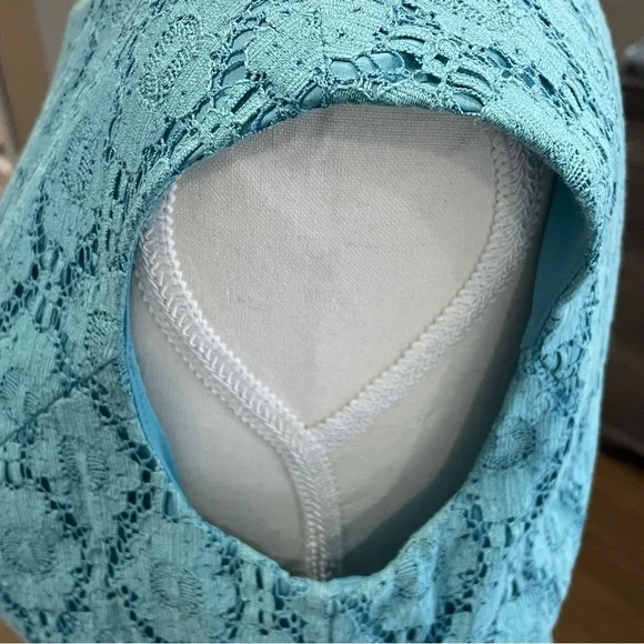 Adrianna Papell Elegant Blue Lace Dress Size 6 - Picture 3 of 8